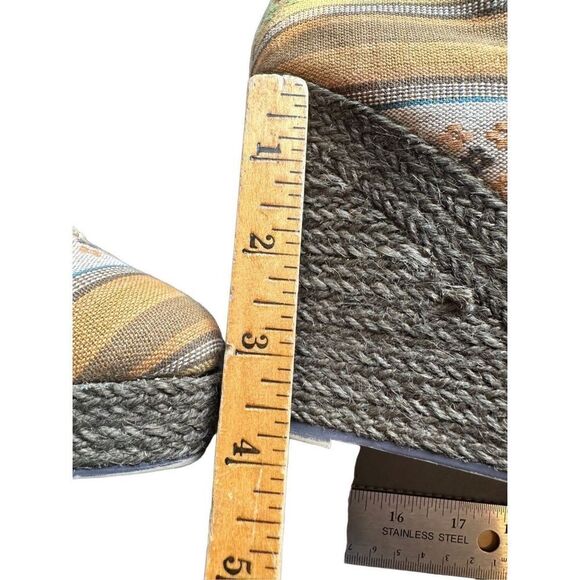 Michael Antonio multicolor tapestry wedge boot size 9.5 - Picture 7 of 15